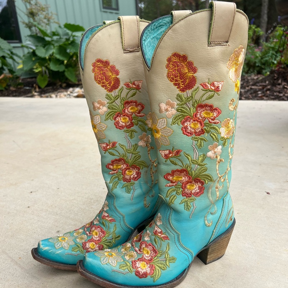 Cowboy boots